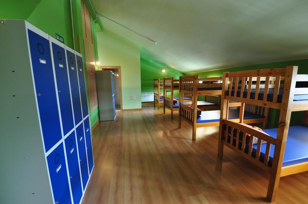 Mirador Del Angliru Albergue Riosa Habitación foto